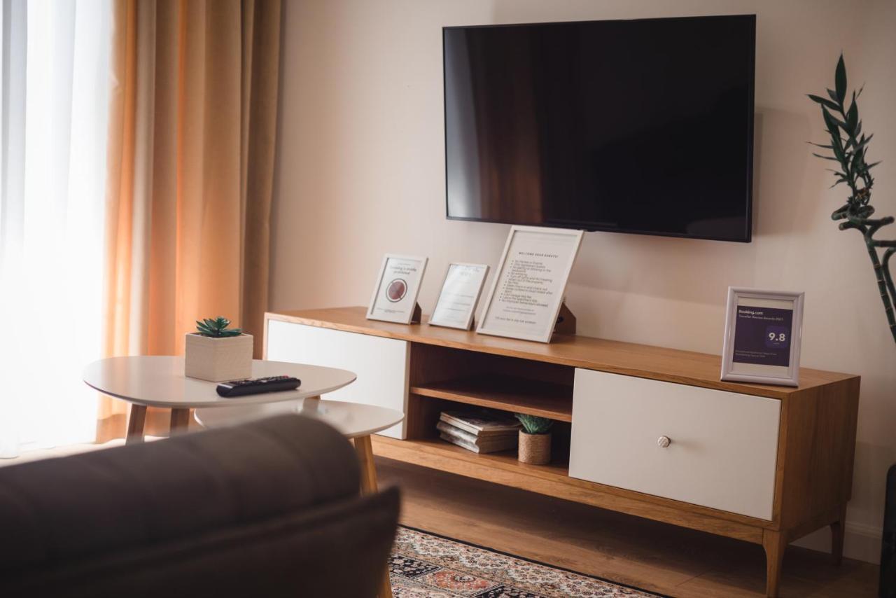 Tam Skanderbeg Square City Center Apartment No4 Tirana Exteriör bild
